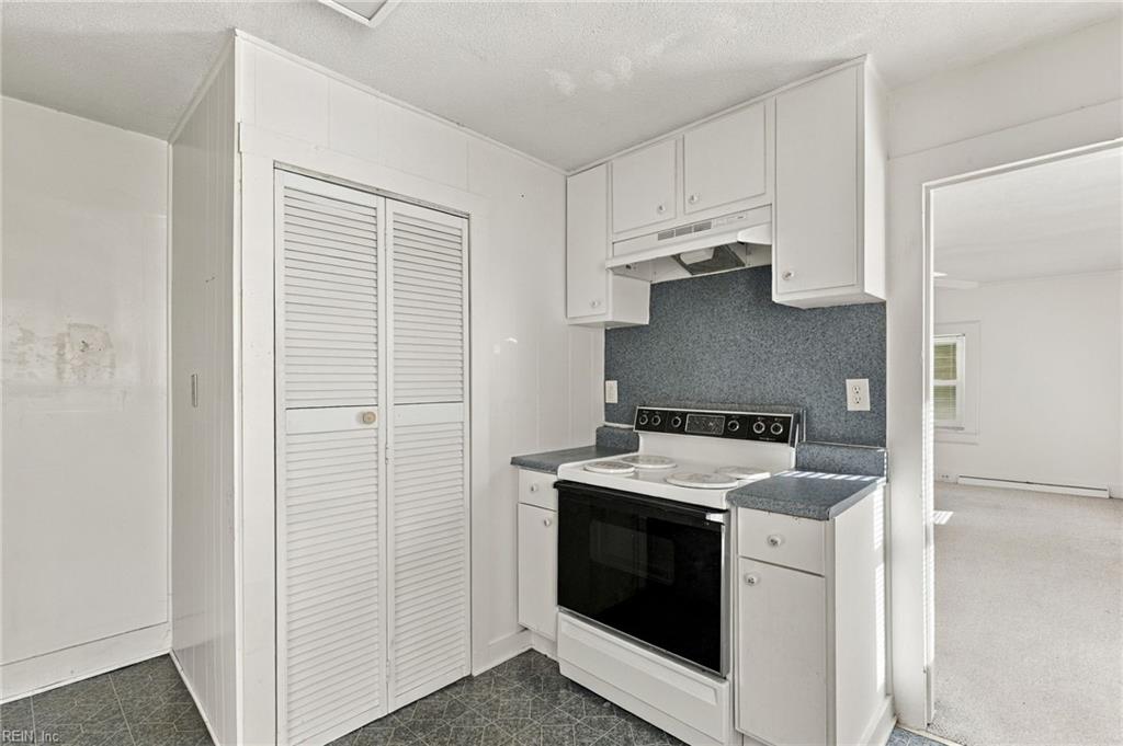 271 Kingston Ln Property Photo 10