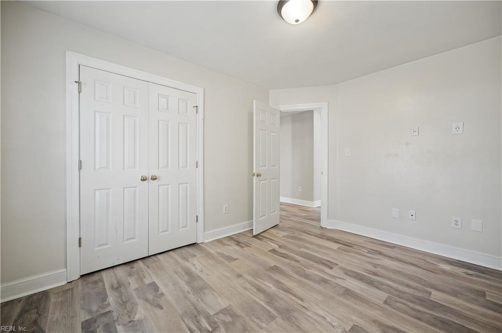 106 Elizabeth Cir Property Photo 18