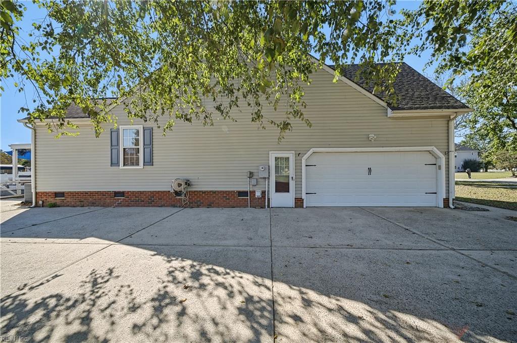106 Elizabeth Cir Property Photo 39