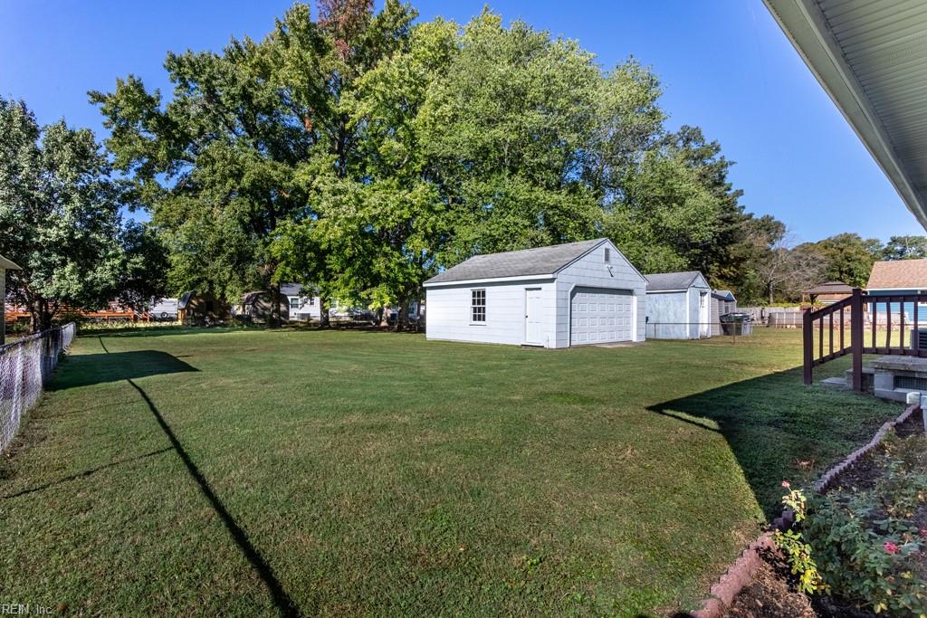 219 Patrician Dr Property Photo 30