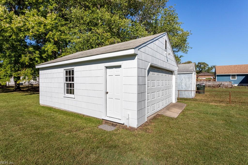 219 Patrician Dr Property Photo 33