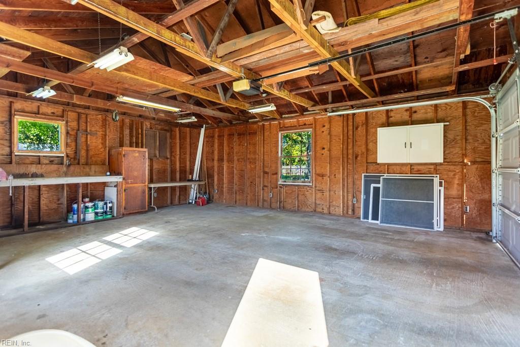 219 Patrician Dr Property Photo 34
