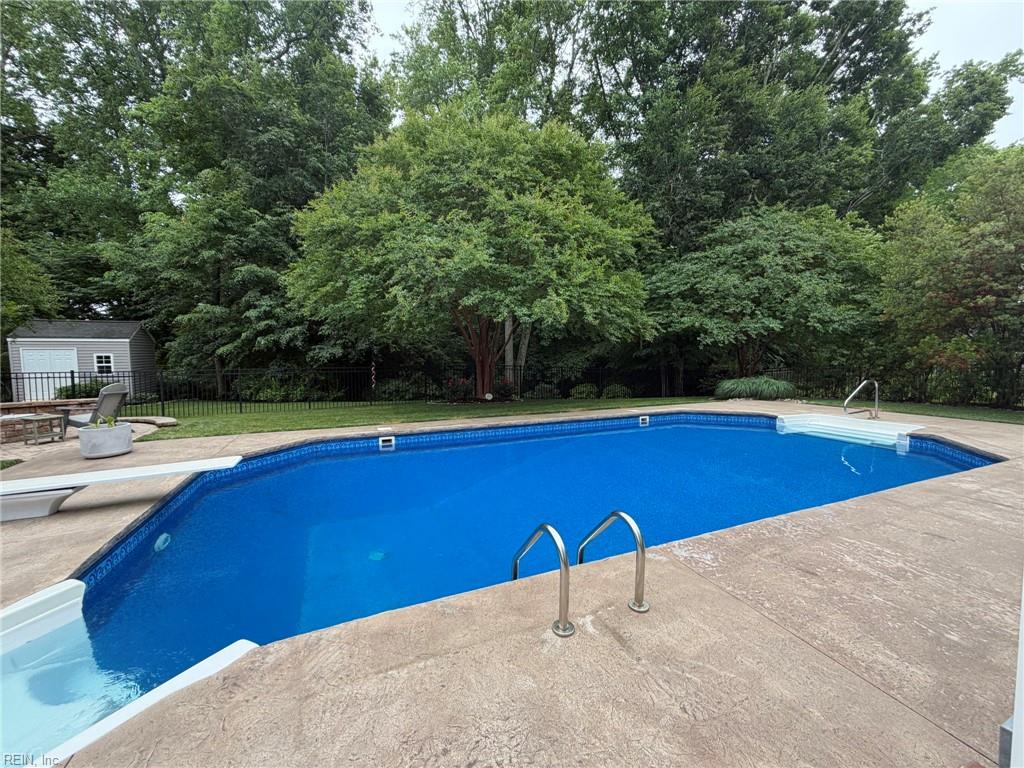 4012 Harvest Reach Ln Property Photo 46
