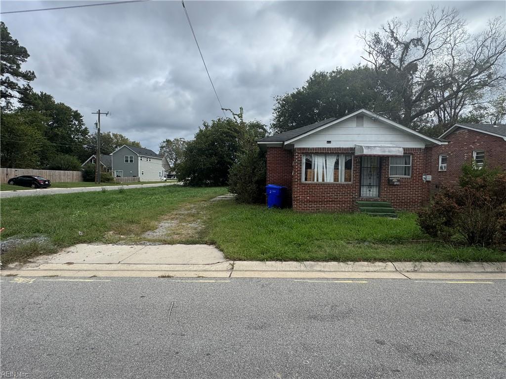 122 N Capital St St Property Photo 1