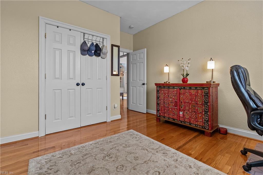 821 Redleafe Cir Property Photo 28