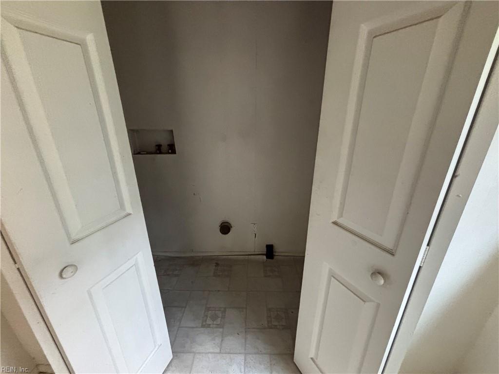 262 Red Mens Hall Rd Property Photo 6
