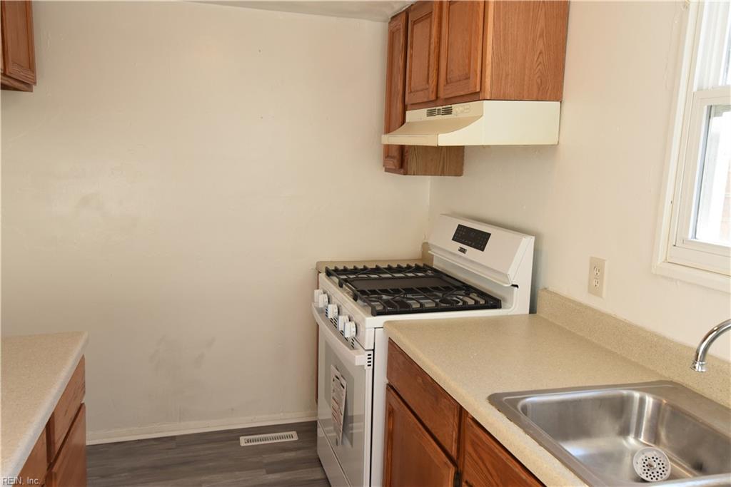 6530 Sorby Ct Property Photo 2