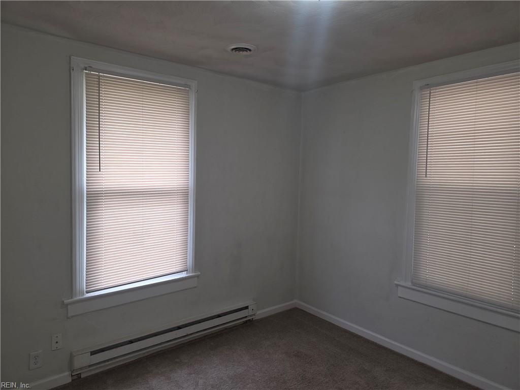 1415 Summit Ave Property Photo 8