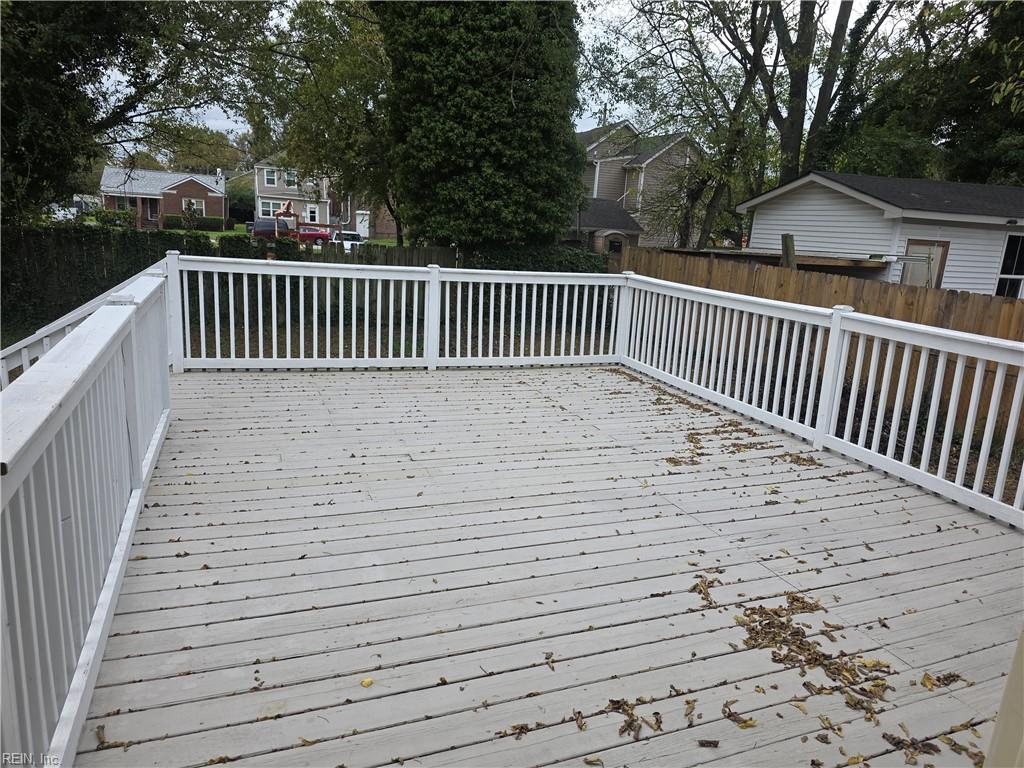 1415 Summit Ave Property Photo 13