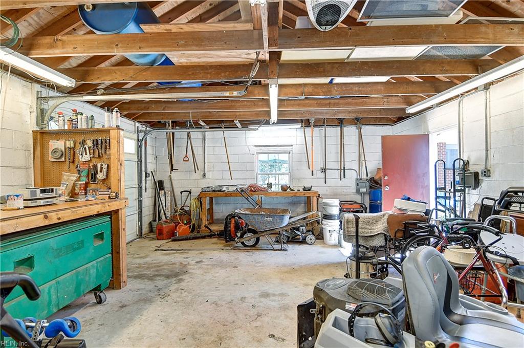 4640 Ballahack Rd Property Photo 39
