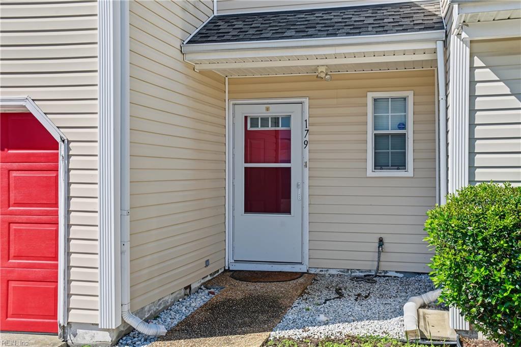 179 Squire Rch Property Photo 4