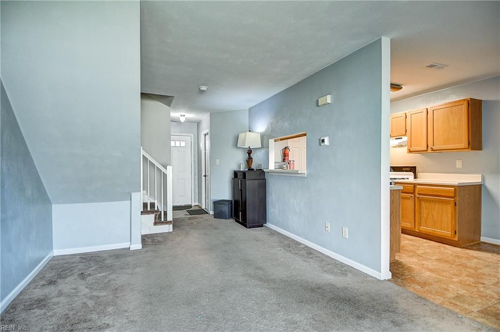 179 Squire Rch Property Photo 8