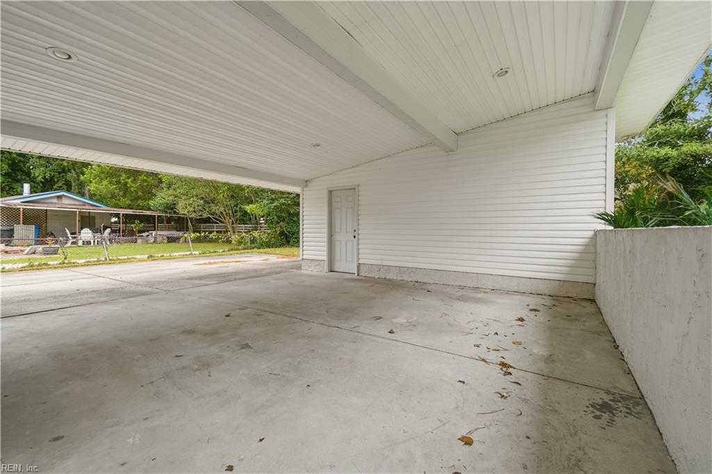 1312 Woodhurst Dr Property Photo 37