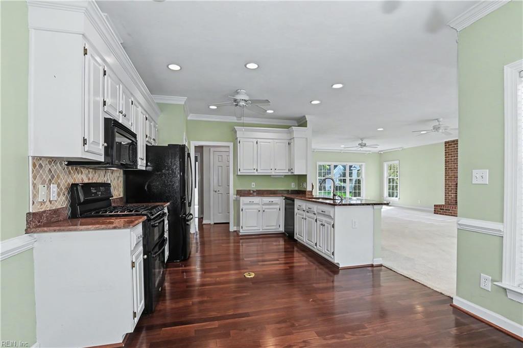 1324 Cambridge Way Property Photo 14