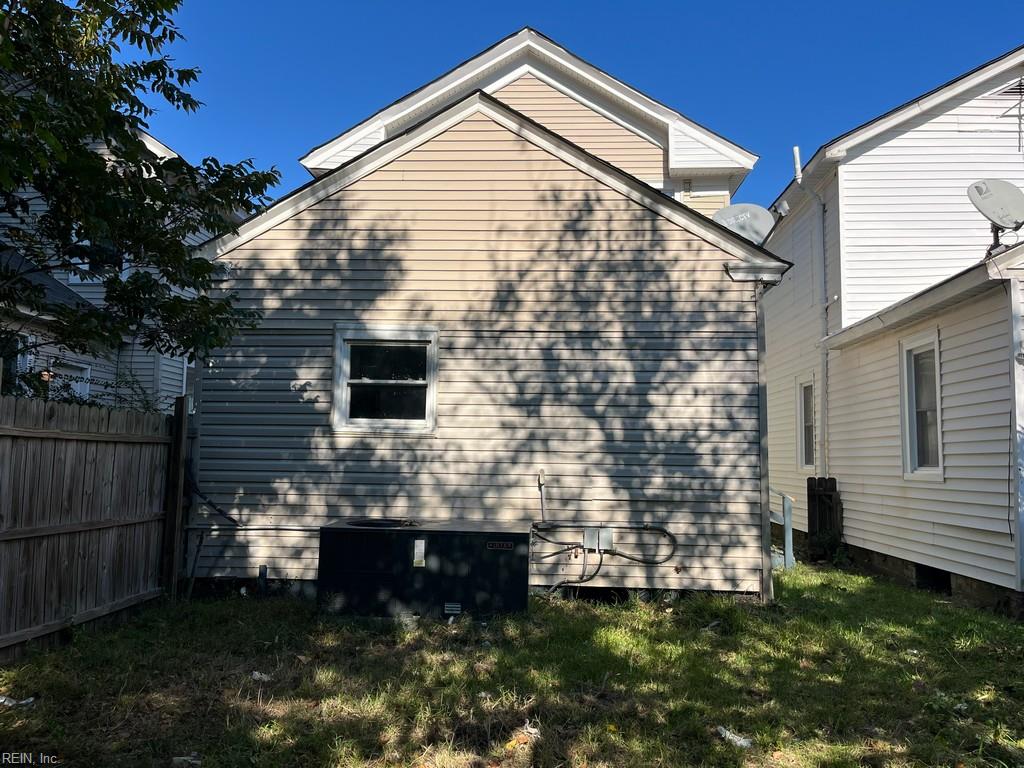 710 B St Property Photo 5