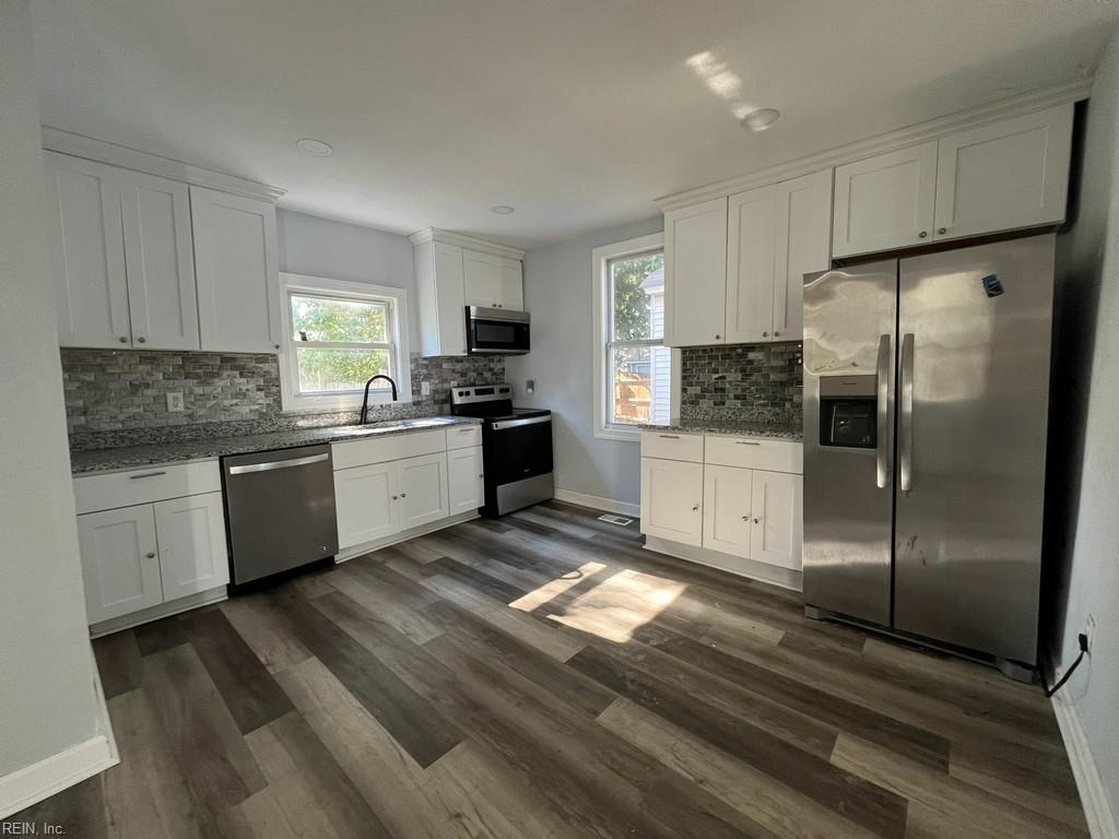 710 B St Property Photo 8
