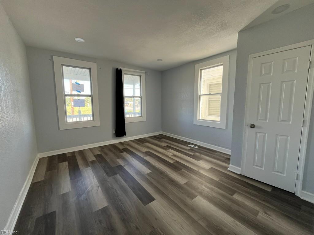 710 B St Property Photo 10