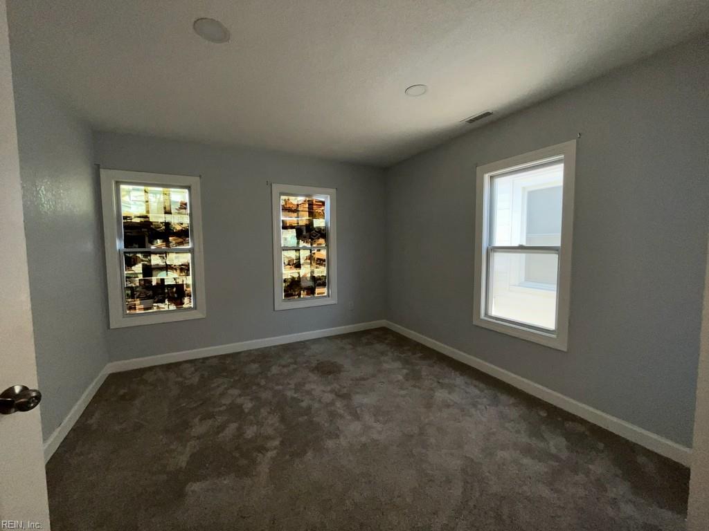 710 B St Property Photo 14