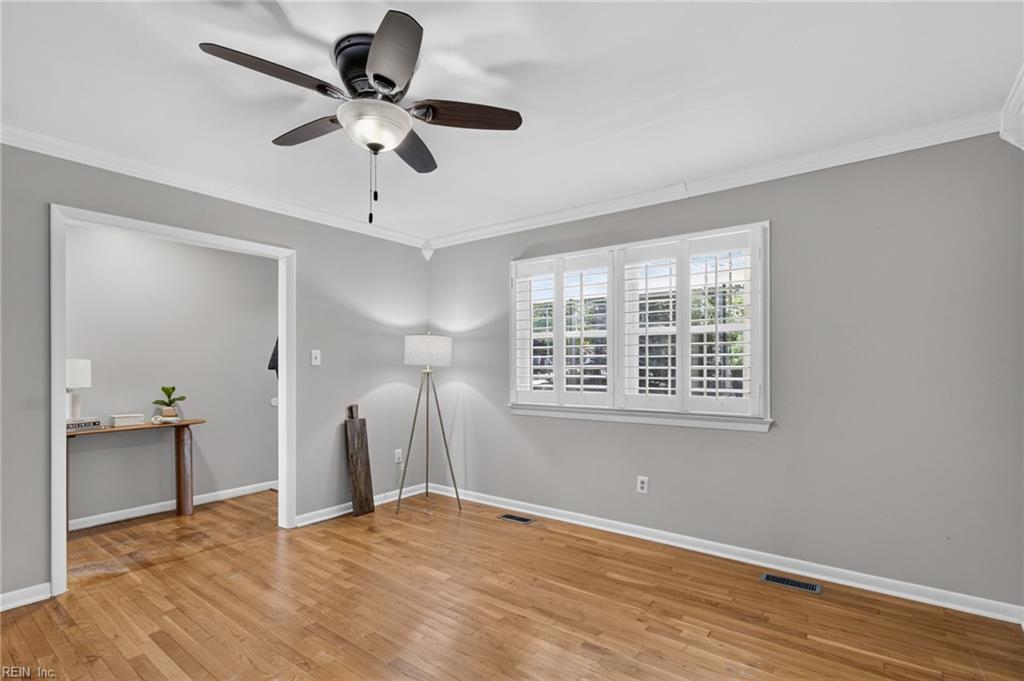 200 Mercer St Property Photo 8