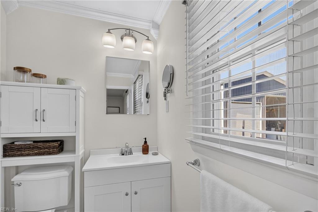 200 Mercer St Property Photo 21