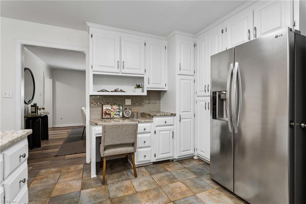 2 Sir Ralph Ln Property Photo 14