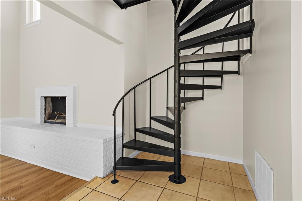 5112 Earlston Ln Property Photo 12