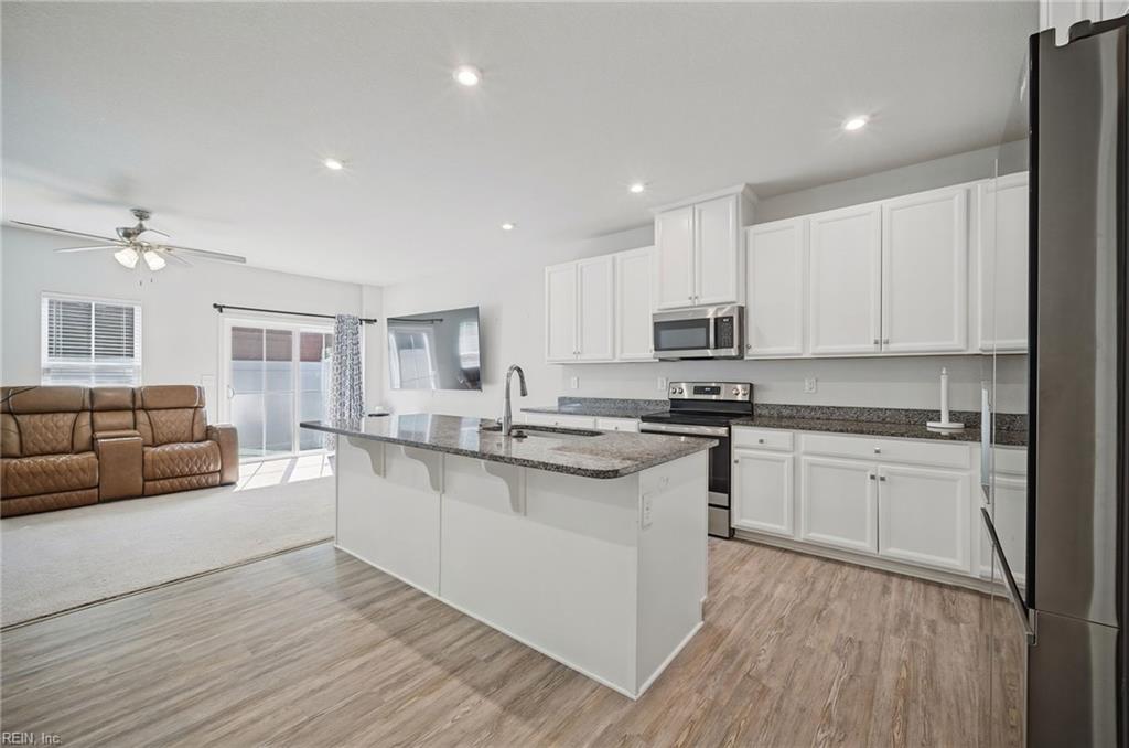 1625 Redwing Arch Property Photo 16