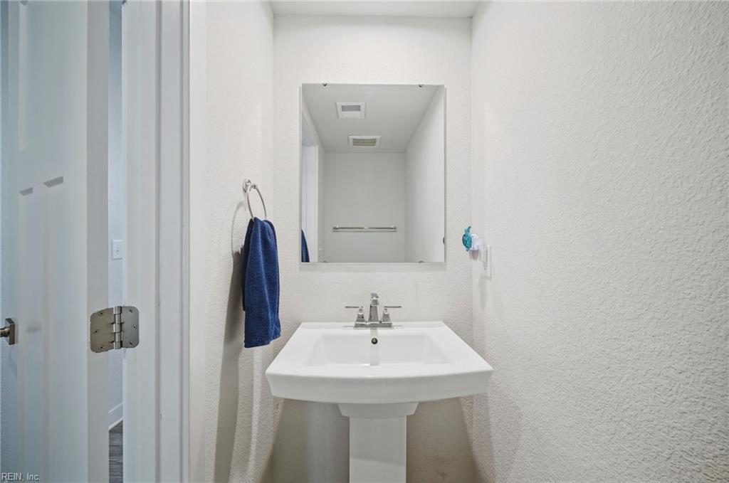 1625 Redwing Arch Property Photo 30