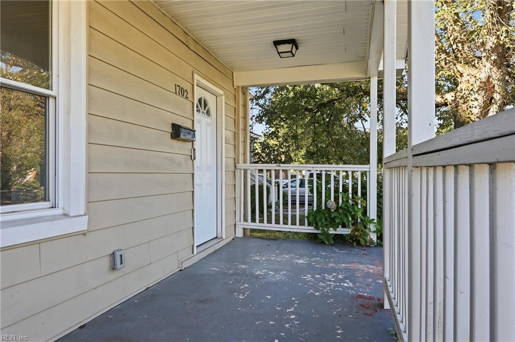 1702 Shell Rd Property Photo 3