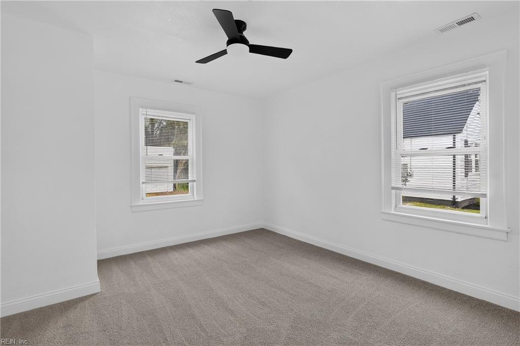 3311 Sewells Point Rd Property Photo 18
