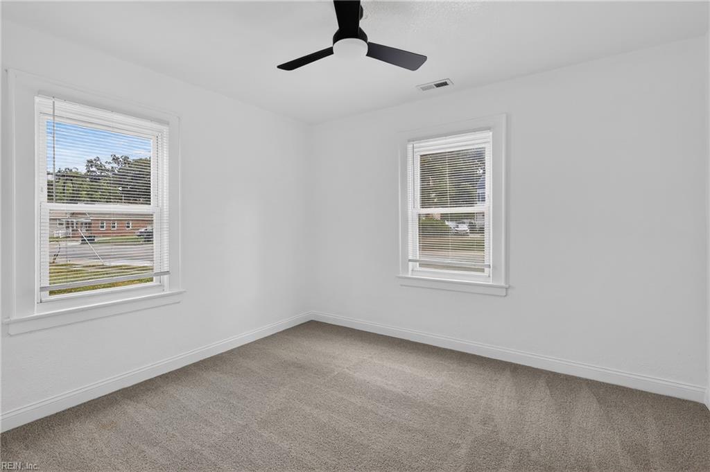 3311 Sewells Point Rd Property Photo 19