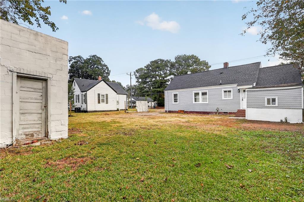 3311 Sewells Point Rd Property Photo 21