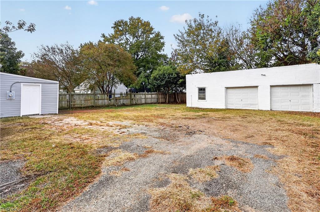 3311 Sewells Point Rd Property Photo 25