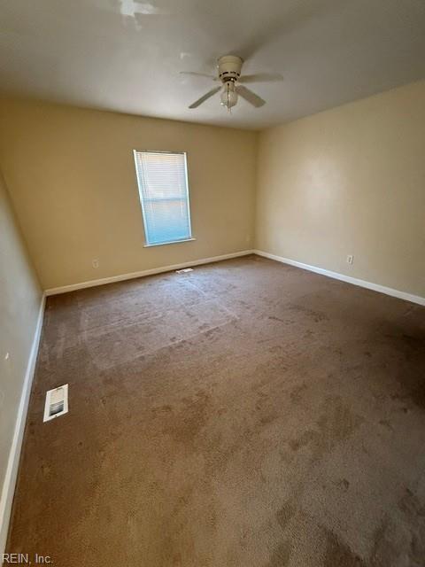 829 W 47th St Property Photo 9