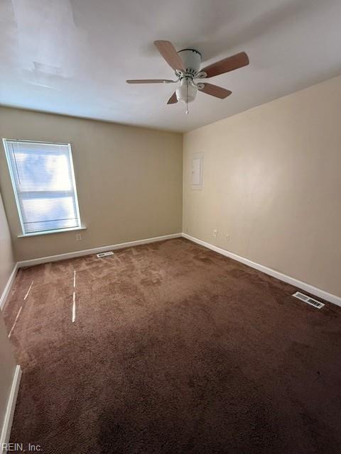 829 W 47th St Property Photo 11