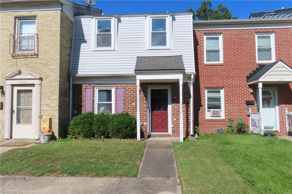5210 Clover Hill Dr Dr Property Photo 1
