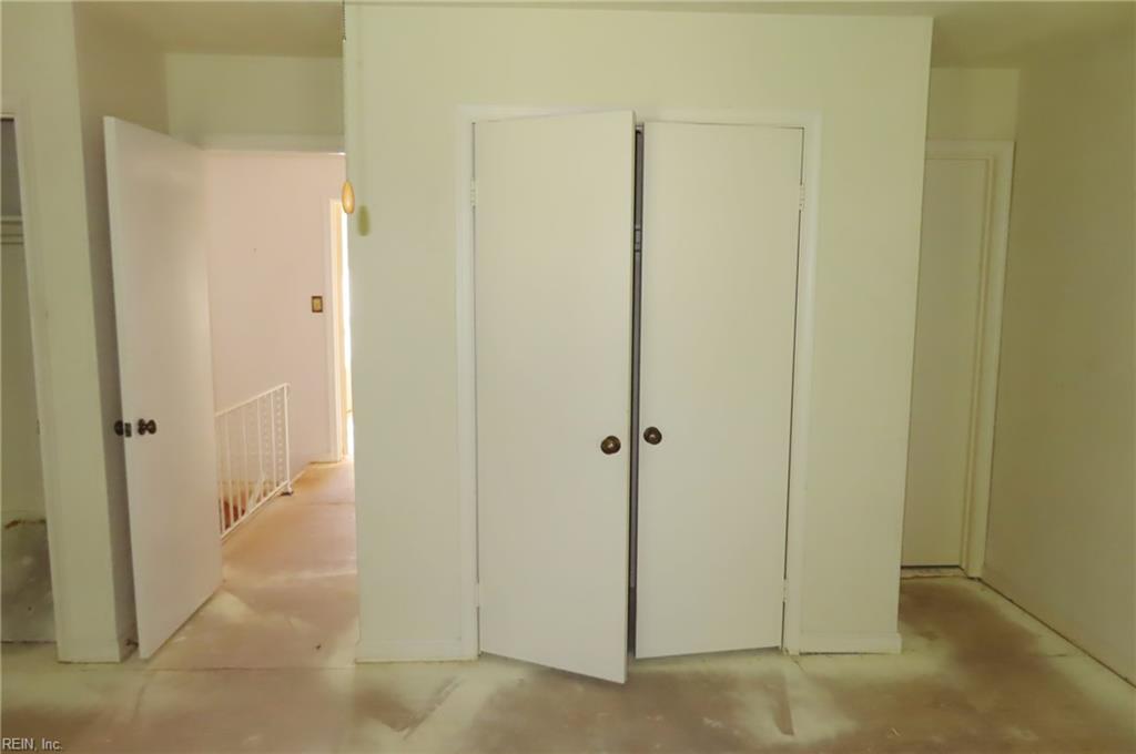 5210 Clover Hill Dr Dr Property Photo 13