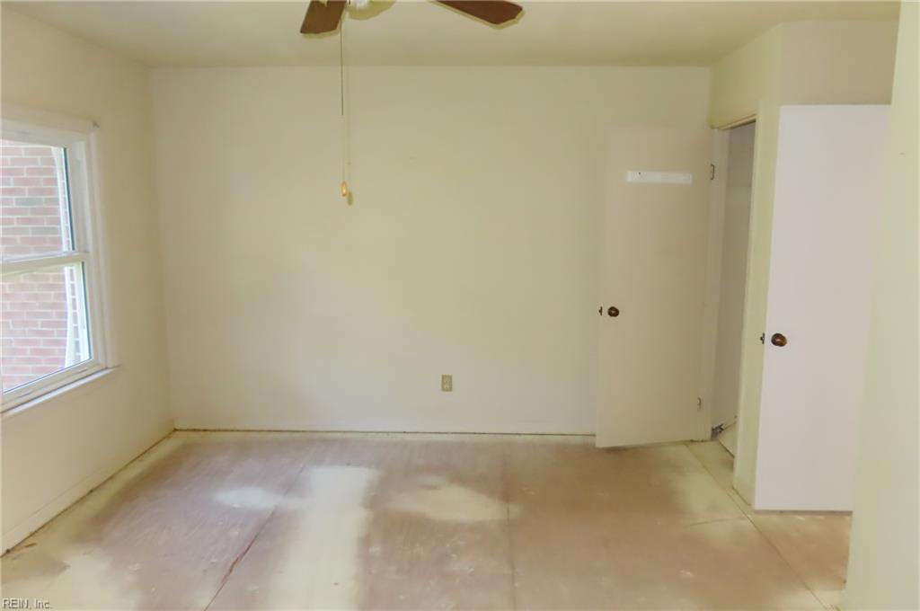5210 Clover Hill Dr Dr Property Photo 14