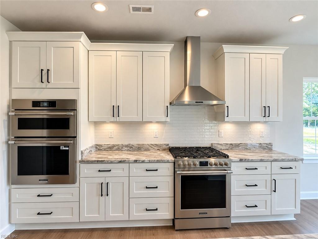 2 Apron Dr Property Photo 4