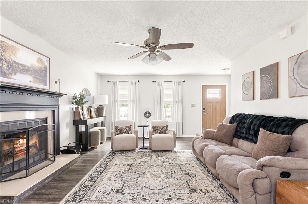 444 Kendall Hvn Property Photo 2