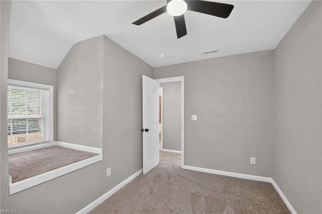 19 Burtis St Property Photo 31