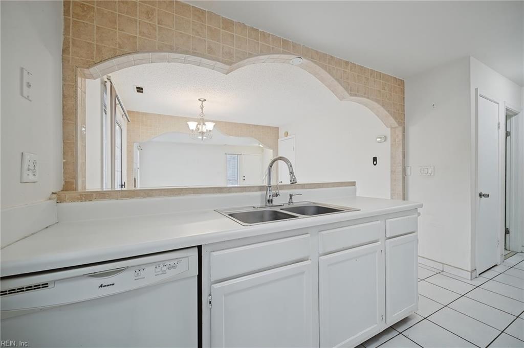 286 Ferdinand Cir Property Photo 17