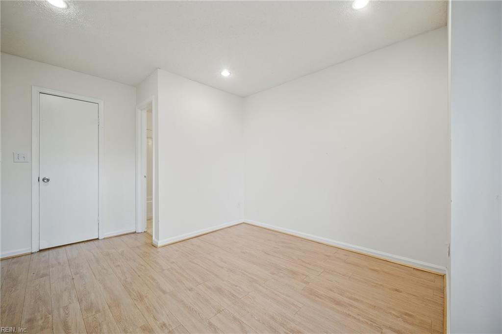 286 Ferdinand Cir Property Photo 21
