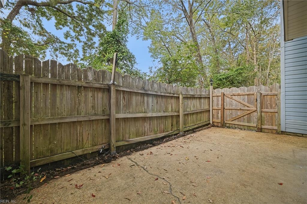 286 Ferdinand Cir Property Photo 33