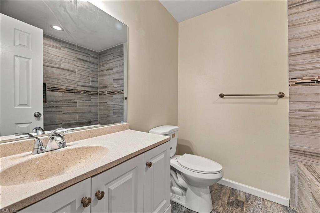 9422 Beach View St Property Photo 16
