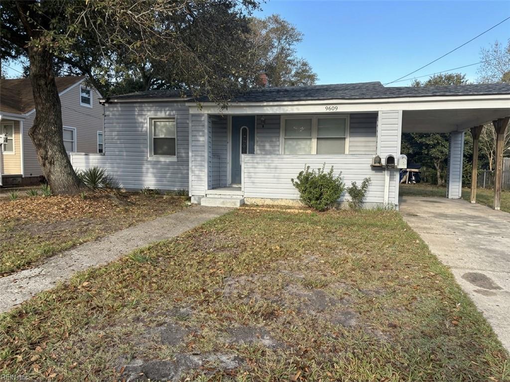 9609 13th Bay St Property Photo 1