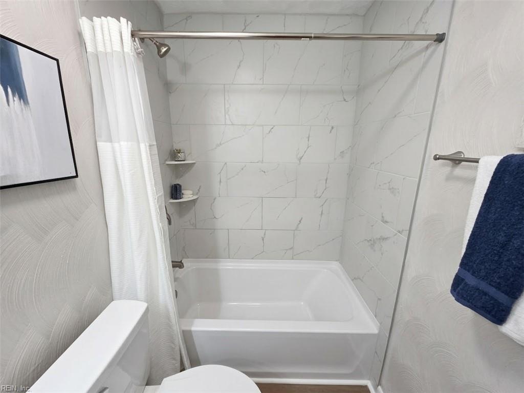 3237 Silina Dr Property Photo 18