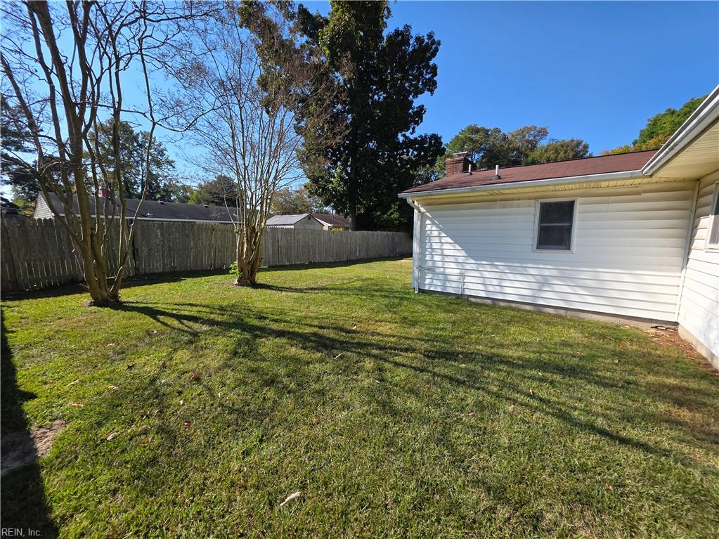 3237 Silina Dr Property Photo 23