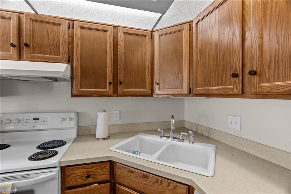 1253 Quarter Path Trl Property Photo 7