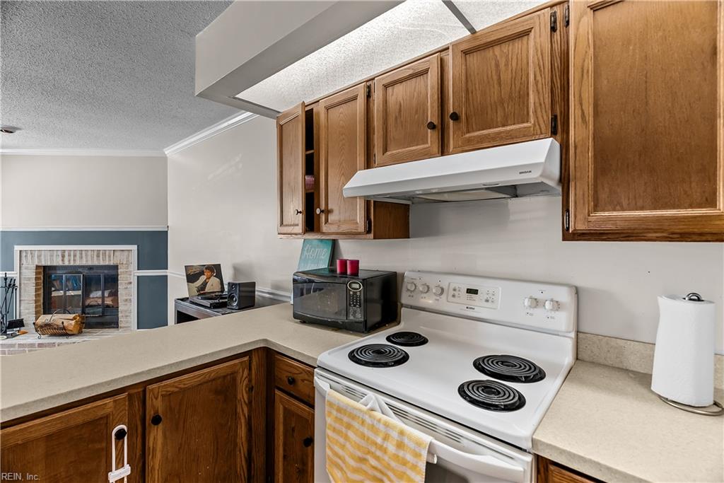 1253 Quarter Path Trl Property Photo 8